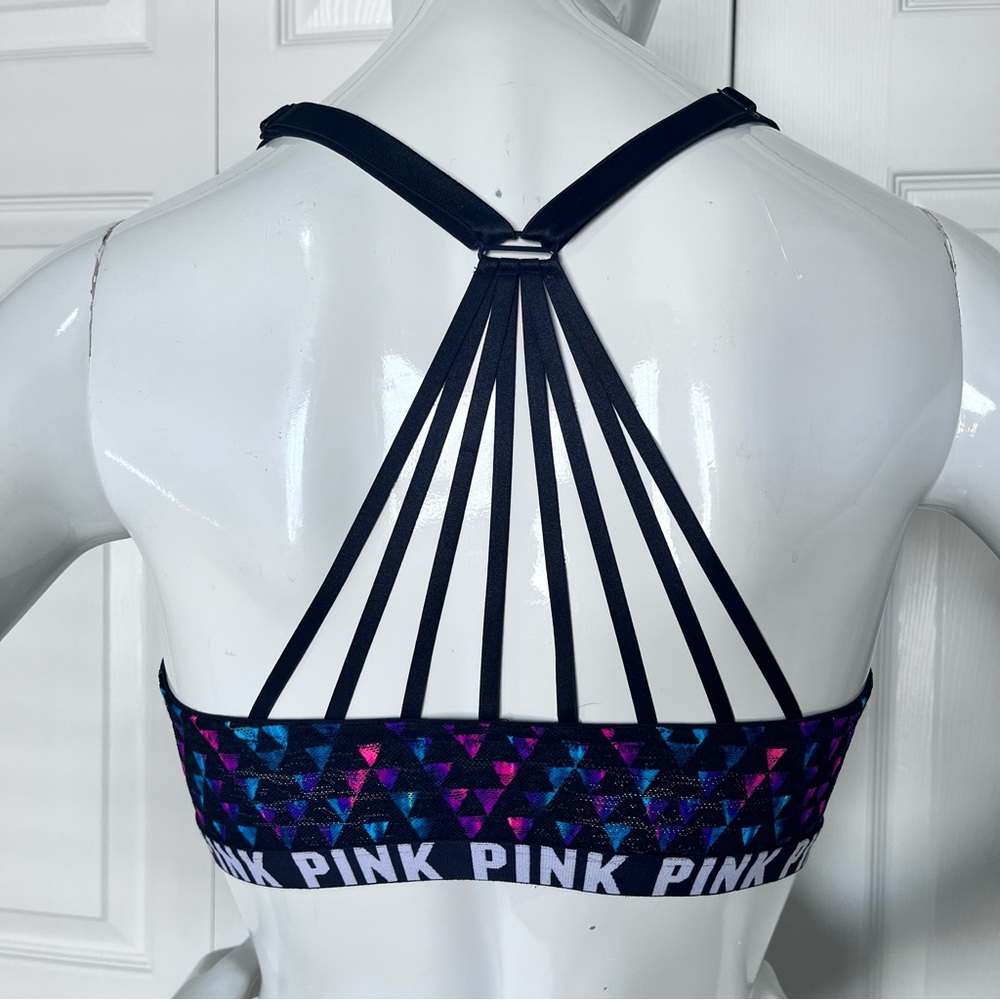 Victoria’s Secret PINK front close push up bra